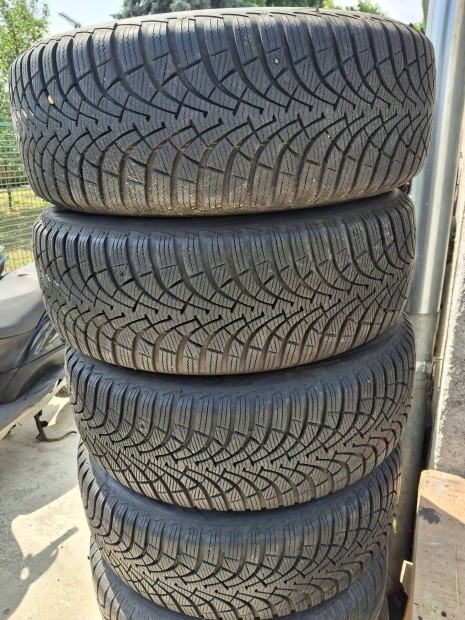 5x112 Téli kerékszett 205/55 R16 Újszerű