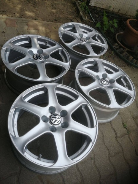 5x112 VW Golf V., VI., Passat, Touran, Jetta, Caddy, Sharan 17" alufel