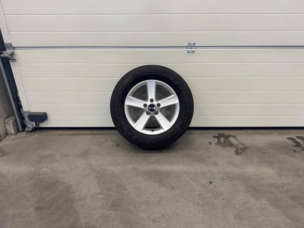 5x112 VW Tiguan 16" felni alufelni, 215/65R16 téli gumi