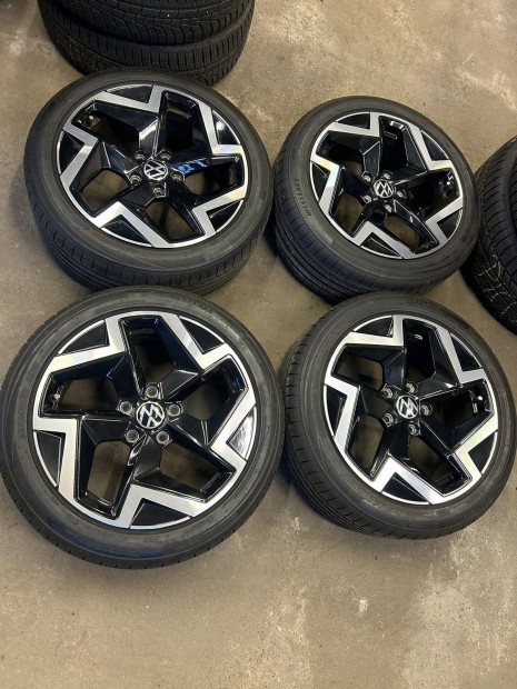 5x112 VW,Volkswagen,SEAT,Skoda,AUDI 17"nyari R17, 17