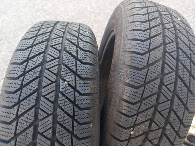5x112 Volkswagen/Skoda/Audi Lemezfelnik téligumikkal