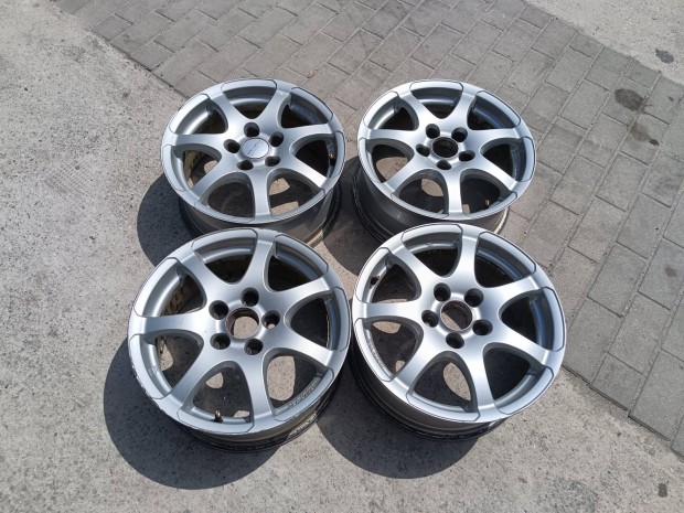 5x112 es 16" alufelni garnitúra