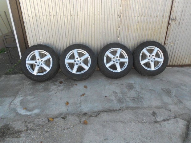 5x112 gyári Volkswagen 17" alufelni téli gumival 17 coll