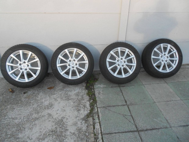 5x112 gyári Volkswagen 17" alufelni téli gumival 17 coll