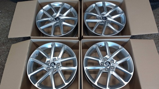 5x112 lyukosztású 18 colos új Borbet alu felni garnitúra olcsón eladó