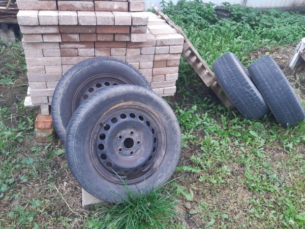 5x112 r15, lemezfelni, passat, octavia 