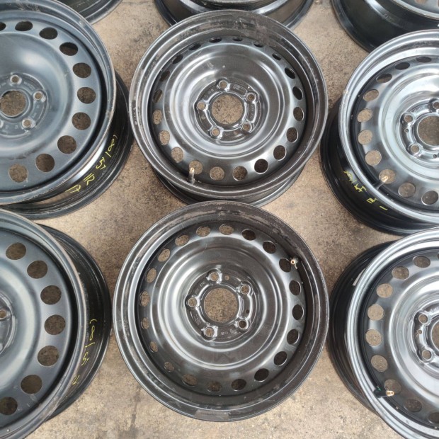 5x114,3 15 Gyári Renault,Nissan lemezfelni 35000ft a 4db/9/