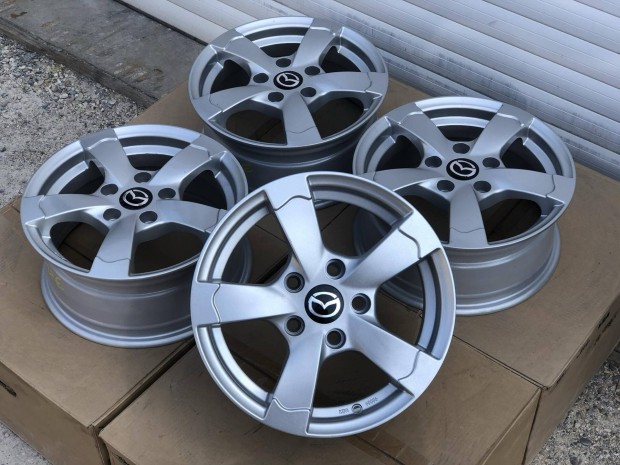 5x114.3 15" DBV Honda Mazda Renault Hyundai Nissan Felni 15 col