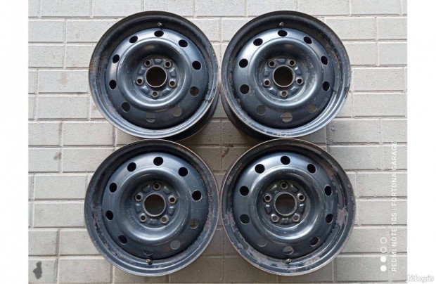 5x114.3 15" Kia / Hyundai hasznlt lemezfelni garnitra (171)