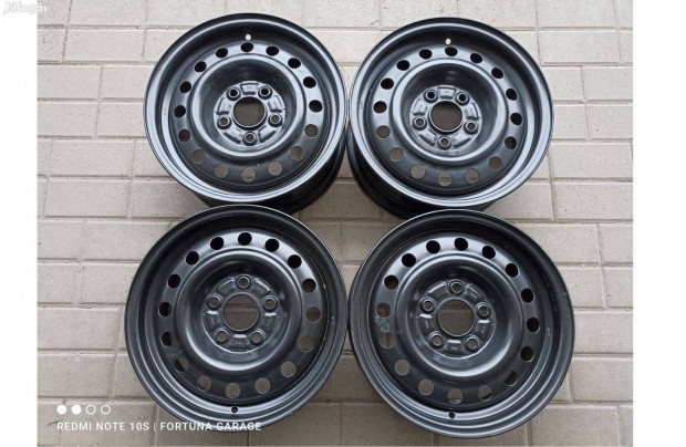 5x114.3 15" Nissan / Renault jszer lemezfelni garnitra (R349)