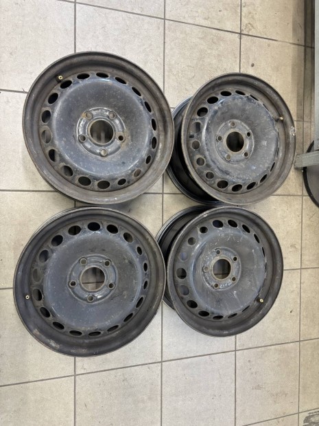 5x114,3 15" Renault lemezfelni aclfelni felni 