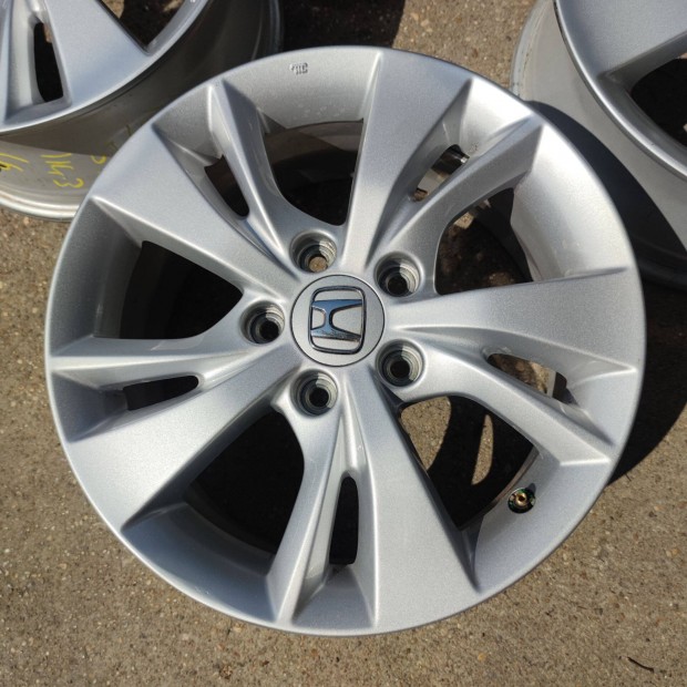 5x114,3 16 Gyári Honda alufelni 145000ft a 4db/124/