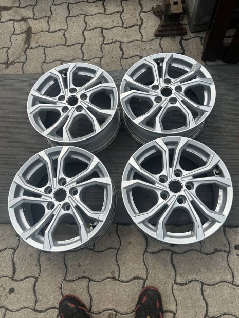 5x114.3 16 Renault alufelni 