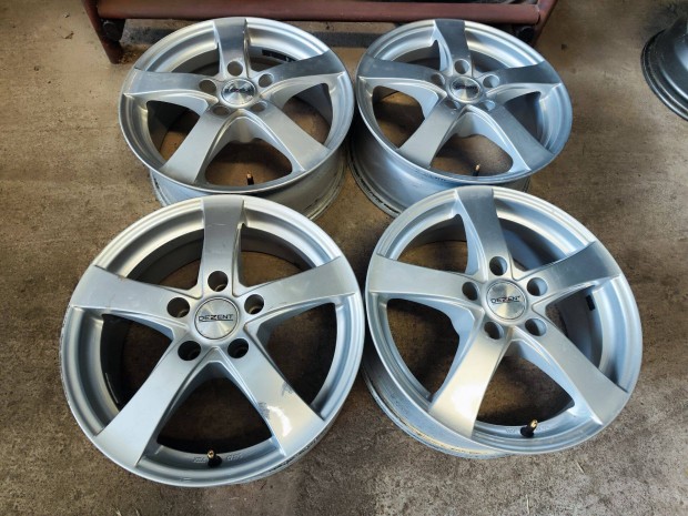 5x114,3 16" Dezent Alufelni Felni 90Garage #1135