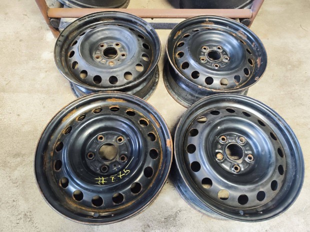 5x114,3 16" Toyota Aclfelni Felni 90Garage #875