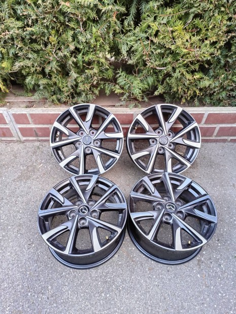 5x114,3 16 / 16" Gyri Mazda alufelni 