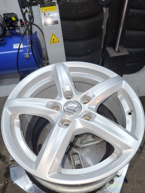 5x114.3 16 honda felni