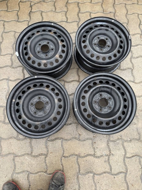 5x114.3 16 lemezfelni 