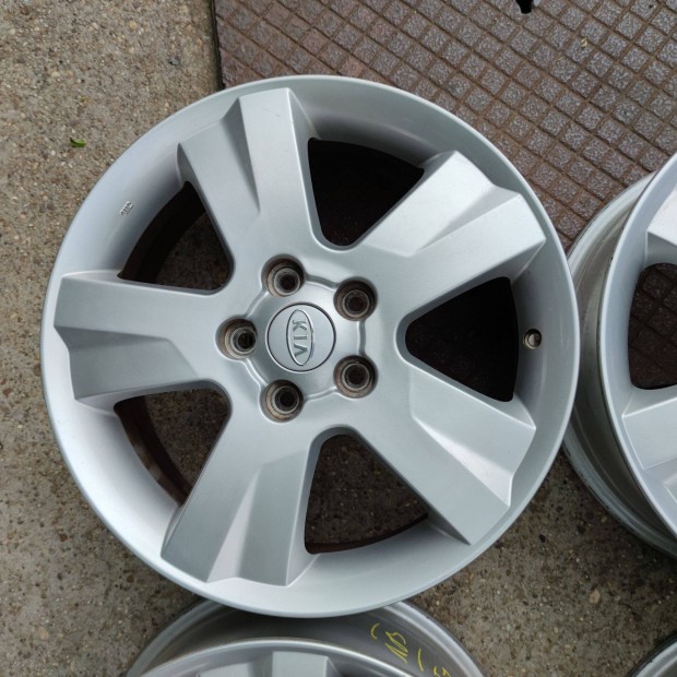 5x114,3 17 Gyári Kia alufelni 115000ft a 4db/103/