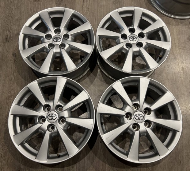 5x114.3 17 Toyota Avensis Corolla Prius+ Rav4 felni 