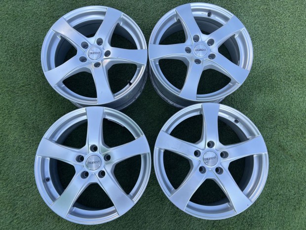 5x114.3 17" Dezent alufelni 7Jx17h2 ET48