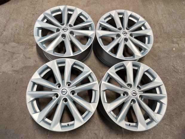 5x114,3 17" Gyri Nissan Qashqai Alufelni Felni 90Garage #119