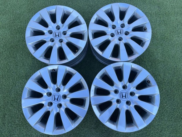 5x114.3 17" Honda gyári alufelni 7Jx17h2 ET50