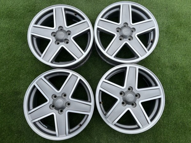 5x114.3 17" Jeep Patriot gyári alufelni 6,5Jx17h2 ET39