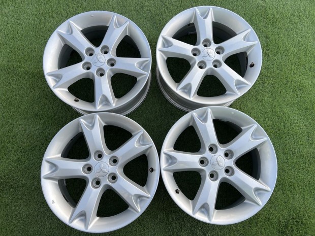 5x114.3 17" Mitsubishi gyári alufelni 7Jx17h2 ET46