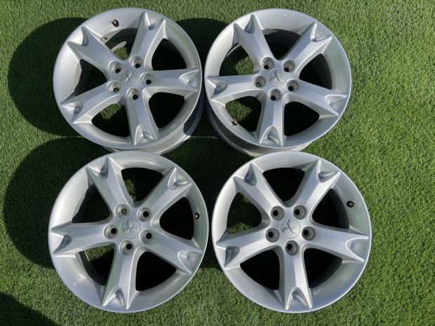 5x114.3 17" Mitsubishi gyri alufelni 7Jx17h2 ET46