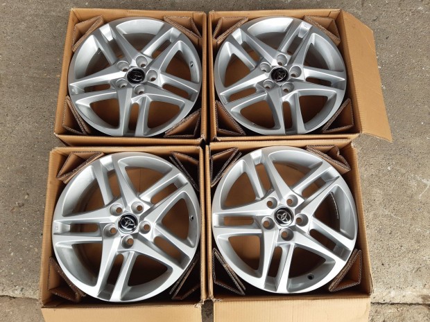 5x114,3 17" Toyota CHR -új gyári alufelnik