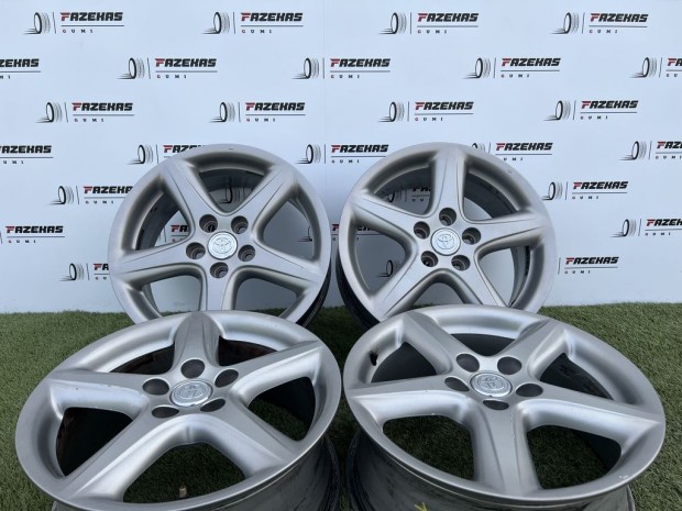 5x114.3 17" Toyota gy�ri alufelni 7Jx17h2 ET45