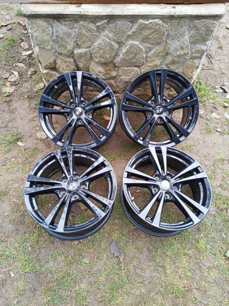 5x114,3 17 / 17" Gy�ri Hyundai / Kia alufelni, szenzorok
