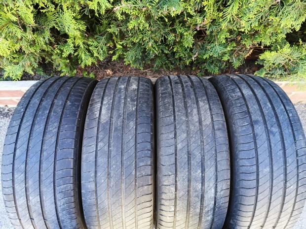 5x114,3 17 / 17" Gyári Kia / Hyundai alufelni 225/45 R17 nyári gumi