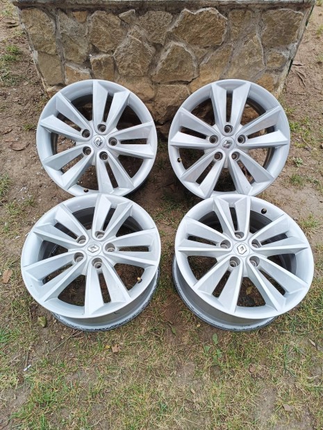 5x114,3 17 / 17" Gyri Renault alufelni
