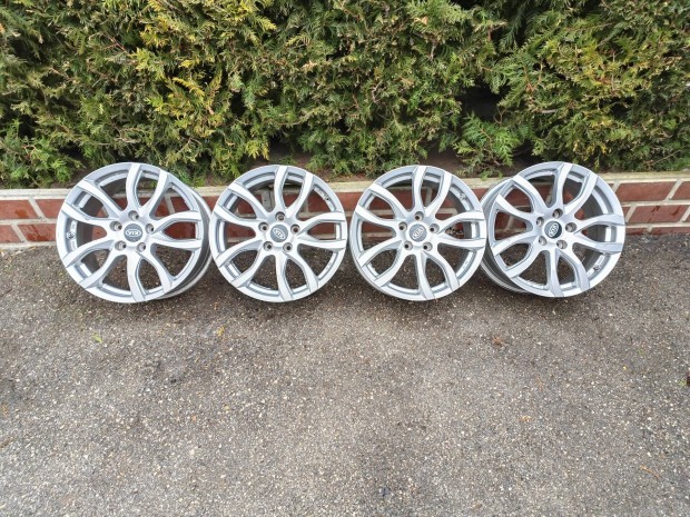 5x114,3 17 / 17" Kia / Hyundai alufelni, szenzorok