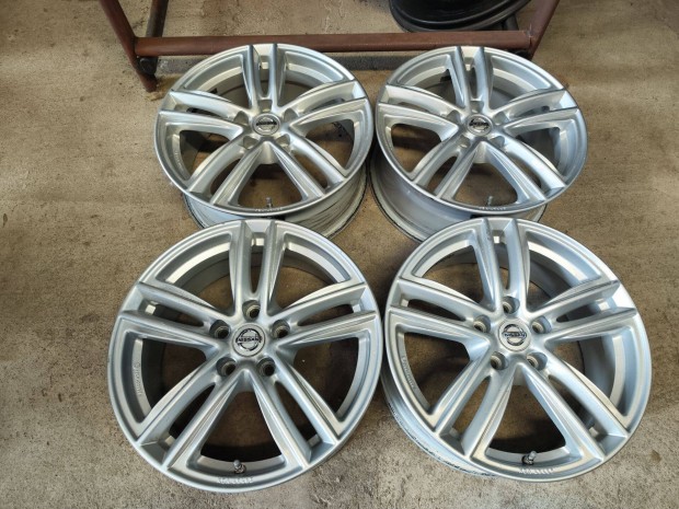 5x114,3 18" Brock Alufelni Felni +Nissan Tpms 90Garage #788