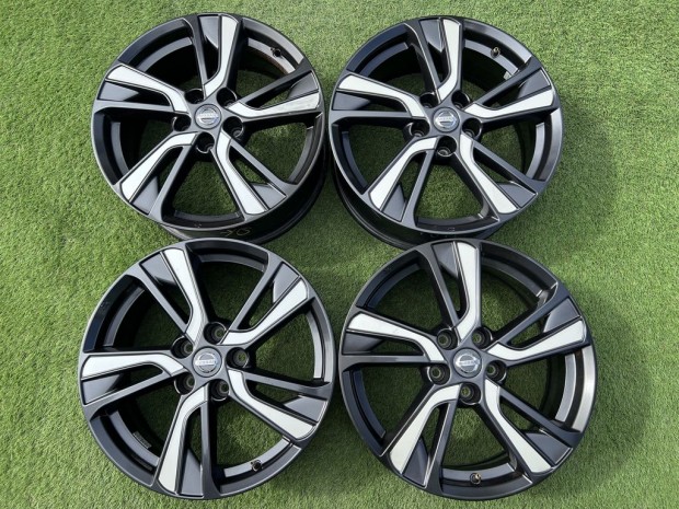 5x114.3 18" Nissan gyári alufelni 7Jx18h2 ET47
