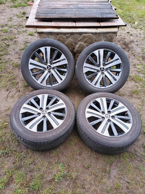 5x114,3 18 / 18" Gy�ri Mitsubishi alufelni 225/55 R18 ny�ri gumik