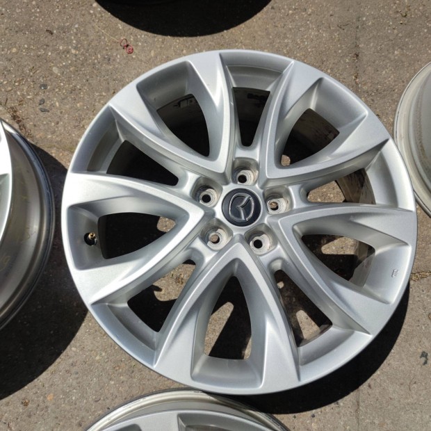 5x114,3 19 Gyári Mazda alufelni 170000ft a 4db/168/