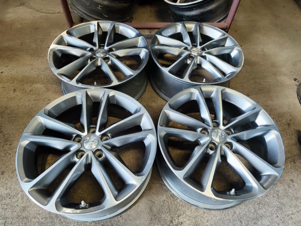 5x114,3 19" Gyári Hyundai Santa FE Alufelni Felni 90Garage #1597