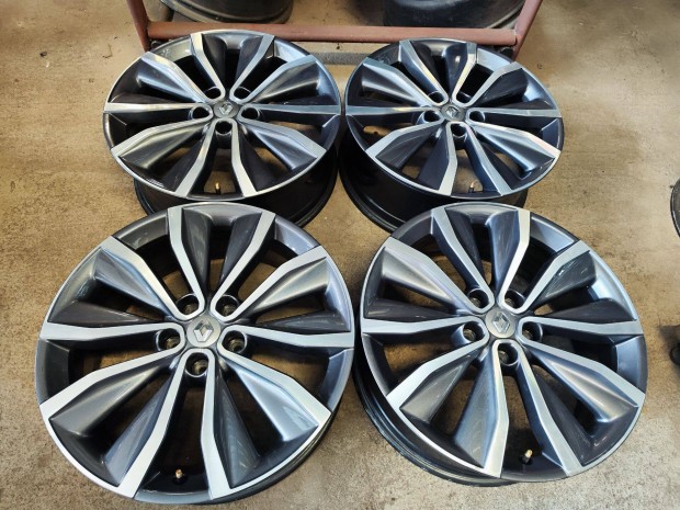5x114,3 19" Gyári Renault Alufelni +Tpms Felni 90Garage #1316