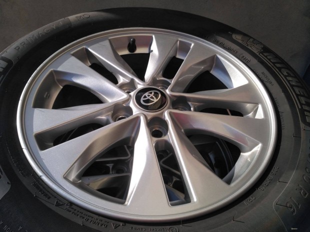 5x114.3 205/60r16 nyári gumival Toyota Mitsubishi Suzuki Kia Hyundai