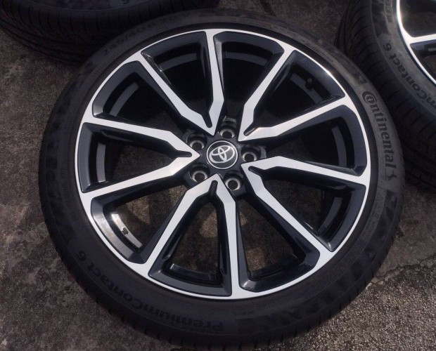 5x114,3 20 Toyota j C-HR gyri - Continental 245/40 r20 " nyri dot23