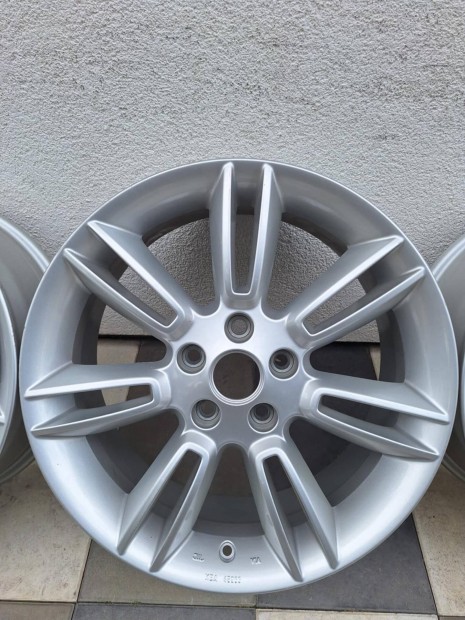 5x114.3 CMS 18 colos felni Honda Kia Hyundai Mazda Toyota Nissan 