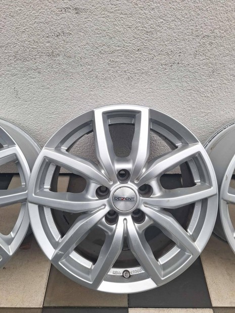 5x114.3 Dezent 17 col felni Toyota Lexus Honda Mazda Mitsubishi  Kia