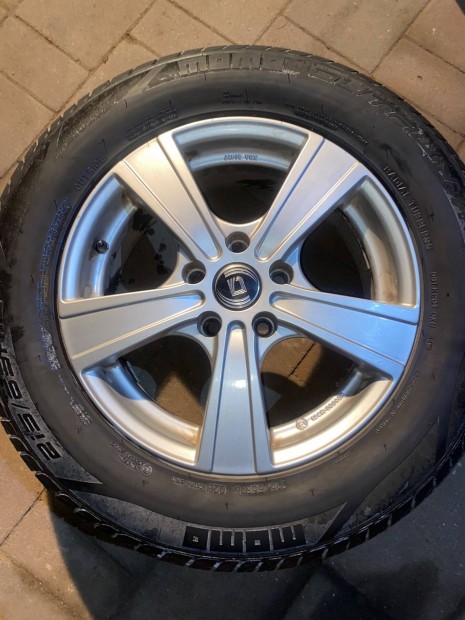 5x114.3 Diewe 16 Alufelni Momo gumival 4db garnitra