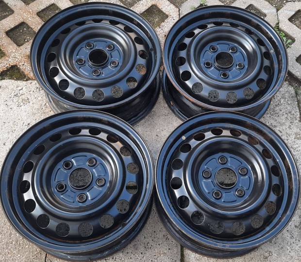 5x114.3 Gyri Lemezfelni 15" Suzuki, Toyota