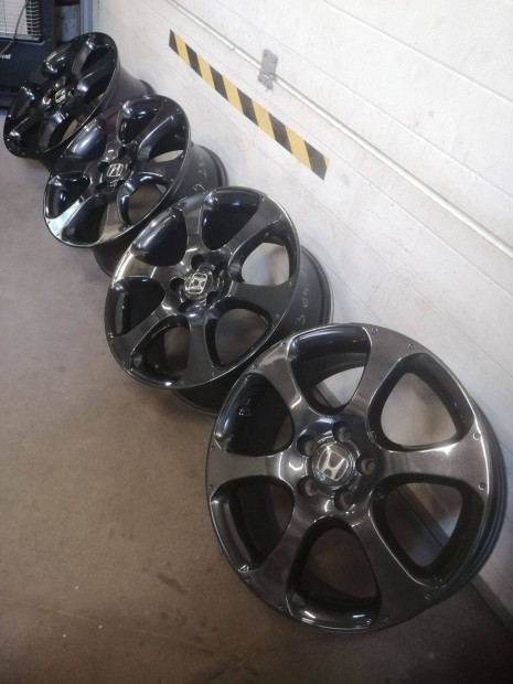 5x114,3 Honda Accord, HR-V, CR-V, FR-V Crosstour 18" gyári alufelni
