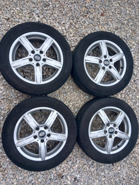 5x114.3 KIA Hyundai Alufelni 16" Nyárigumival